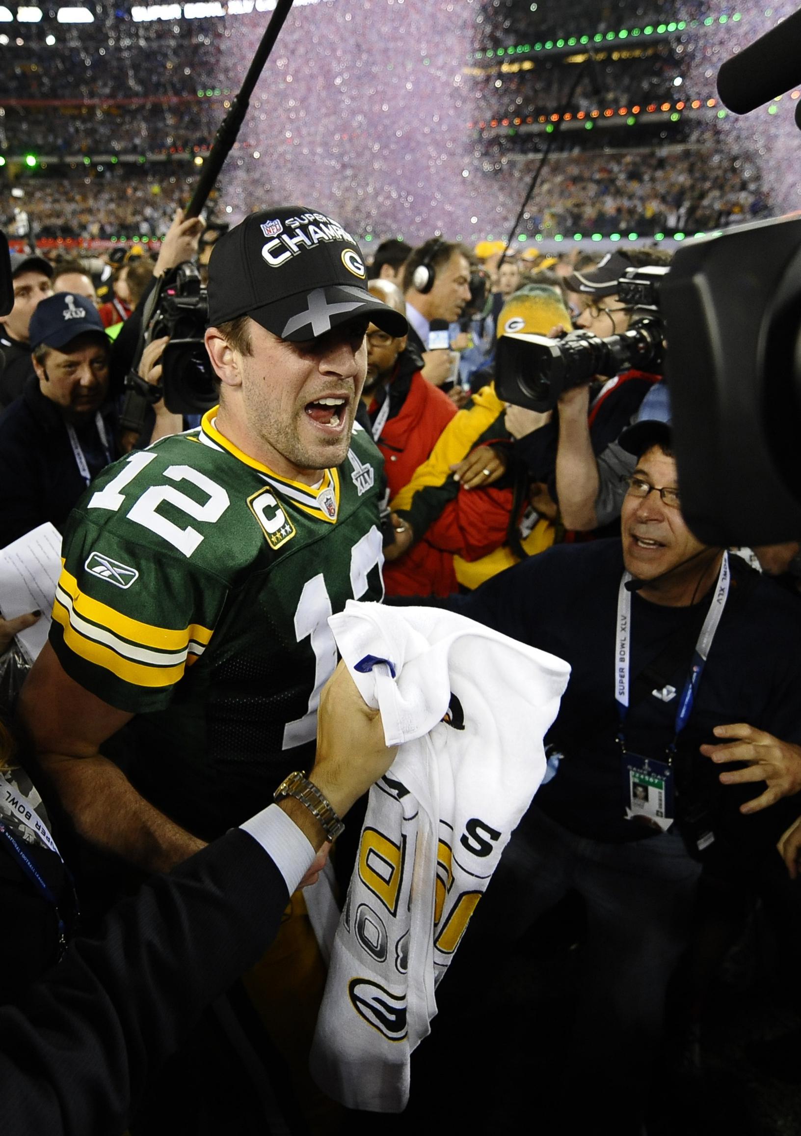 Aaron Rodgers #12 of the Green Bay Packe