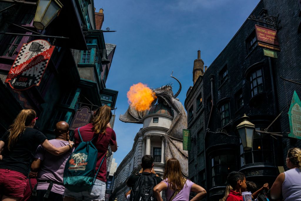 US-ENTERTAINMENT-TOURISM-UNIVERSAL