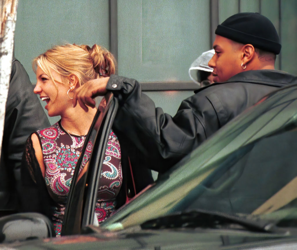 Celebrity Sightings - Bauer-Griffin - 2000