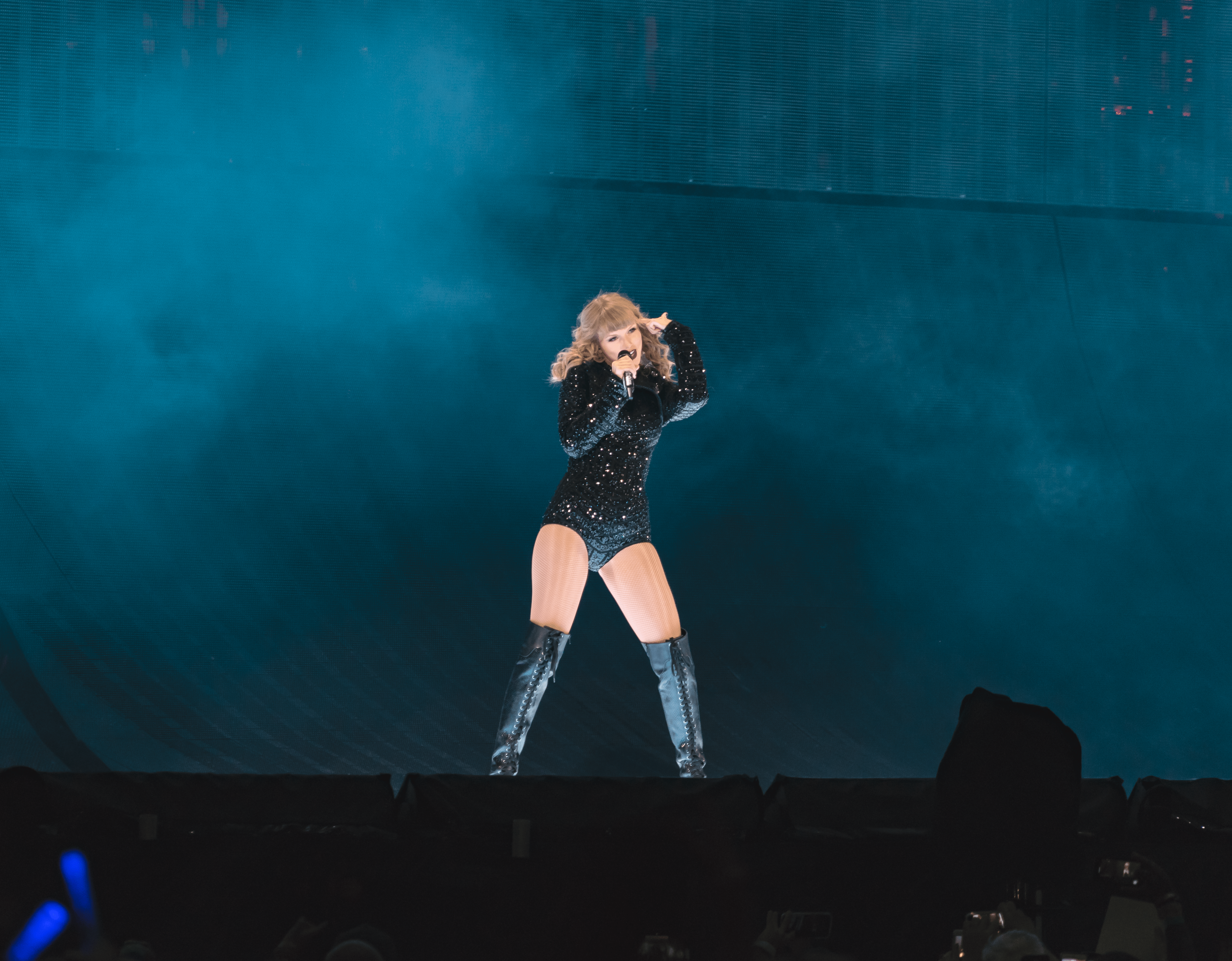 Taylor Swift @ Bankers Life Fieldhouse Photos
