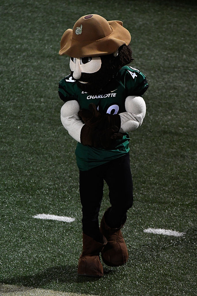 Florida International v Charlotte