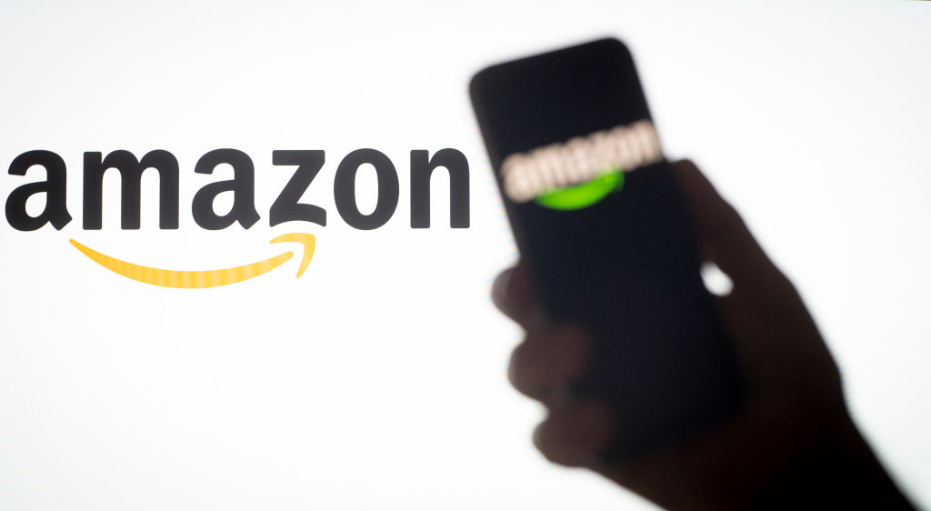 Amazon Online Shopping Photo Illustrations